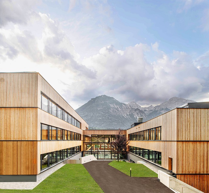 HBLFA Tirol - Schulgebäude