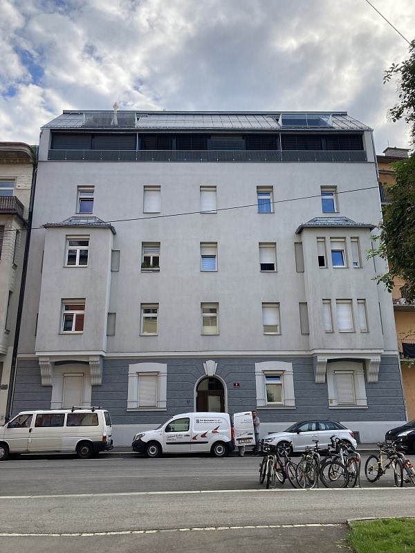 Mandelsbergerstraße 9 – TIROLER VERSICHERUNG
V.a.G.
